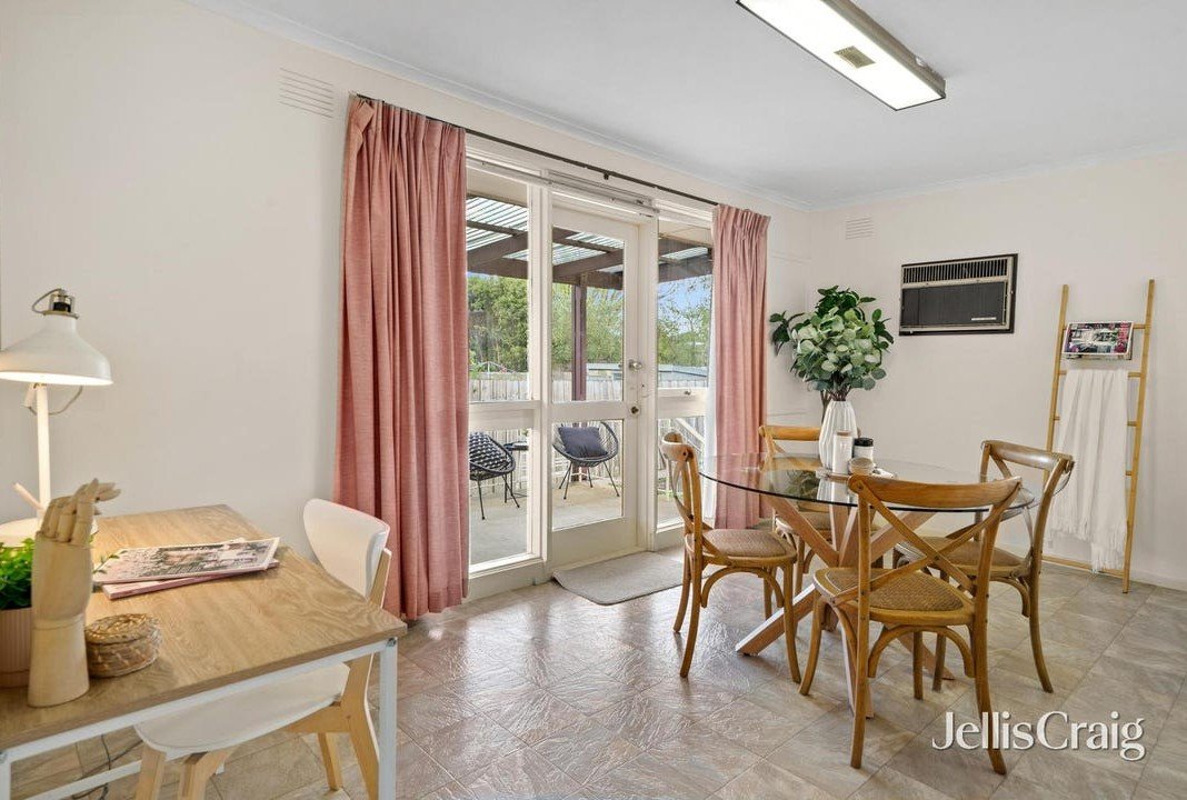 25 Camelot Drive, Glen&nbsp;Waverley image 4