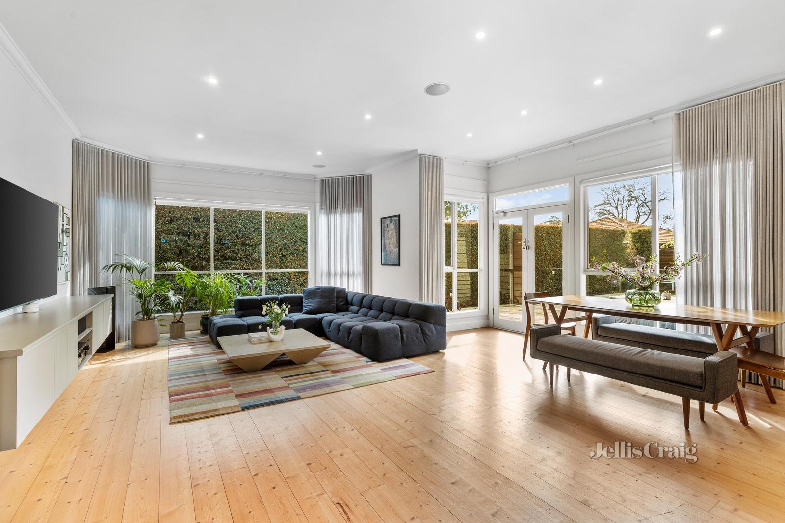 25 Charles Street, Glen Iris image 4