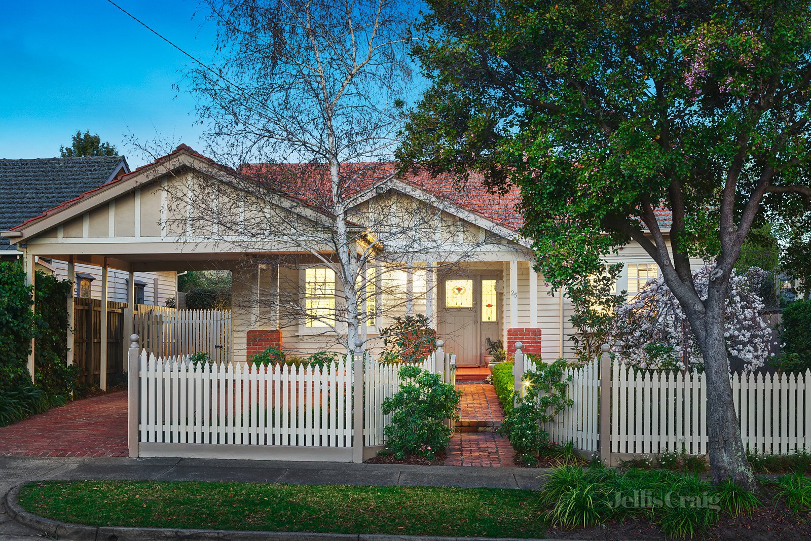 25 Charles Street, Glen Iris image 1