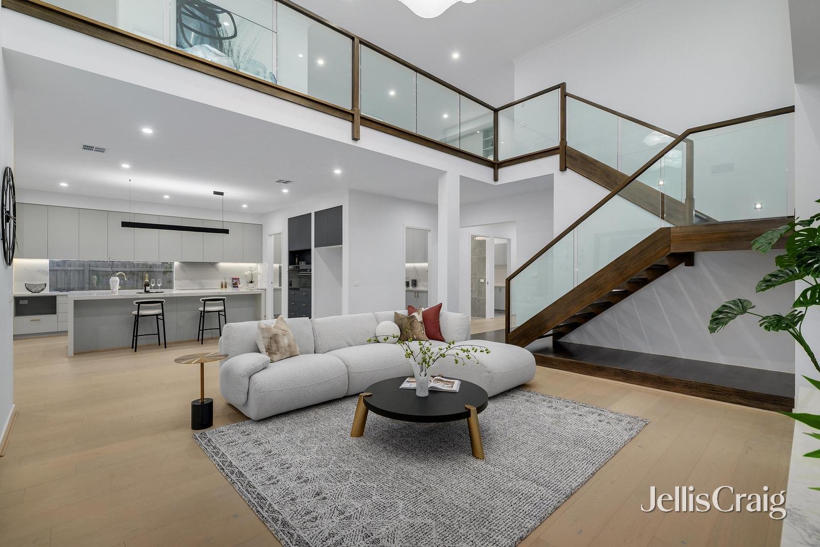 25 Charlton Street, Mount&nbsp;Waverley image 2