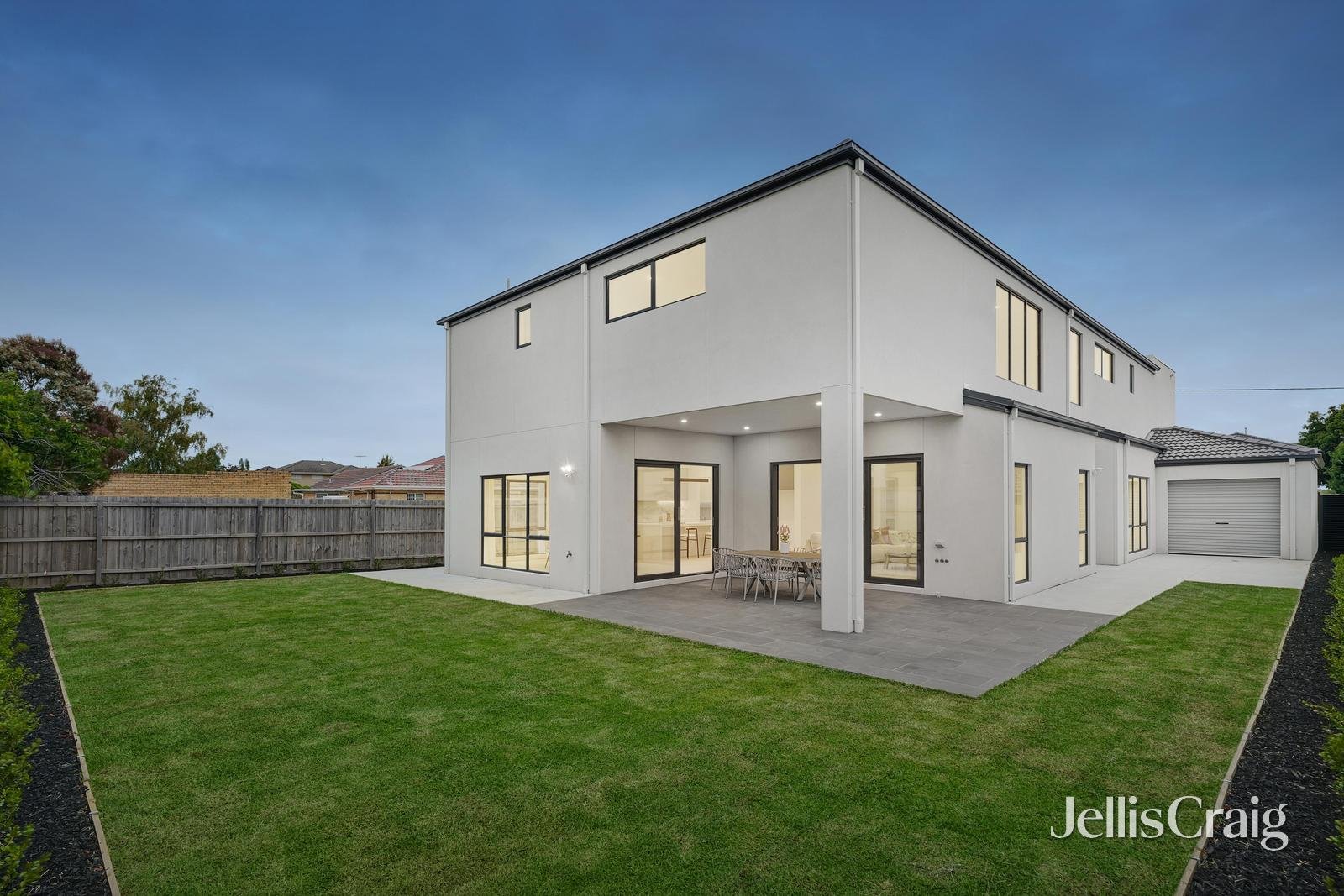 25 Charlton Street, Mount&nbsp;Waverley image 12