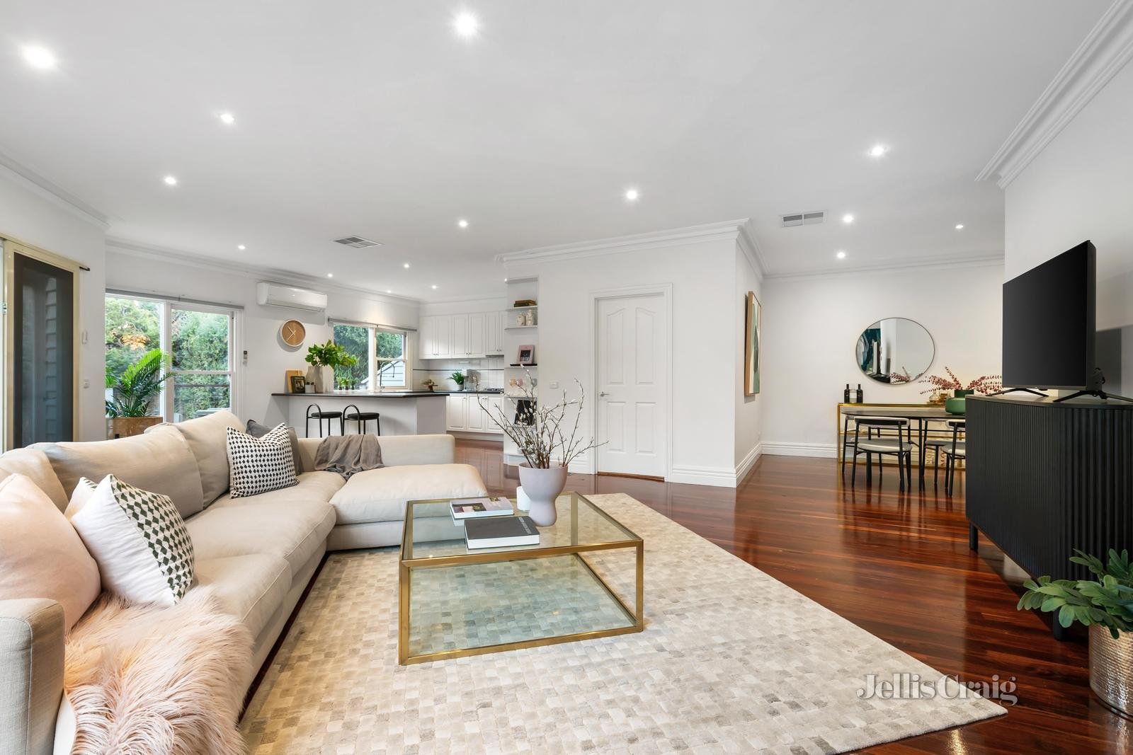 25 Clydesdale Street, Box Hill image 3