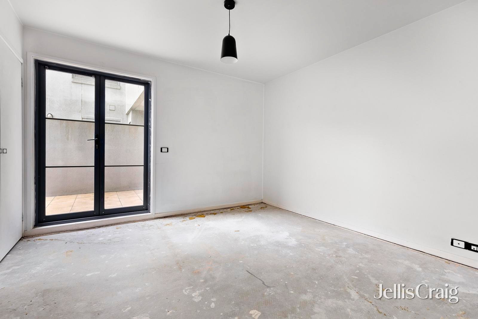 2/5 Cobden Street, North Melbourne image 6