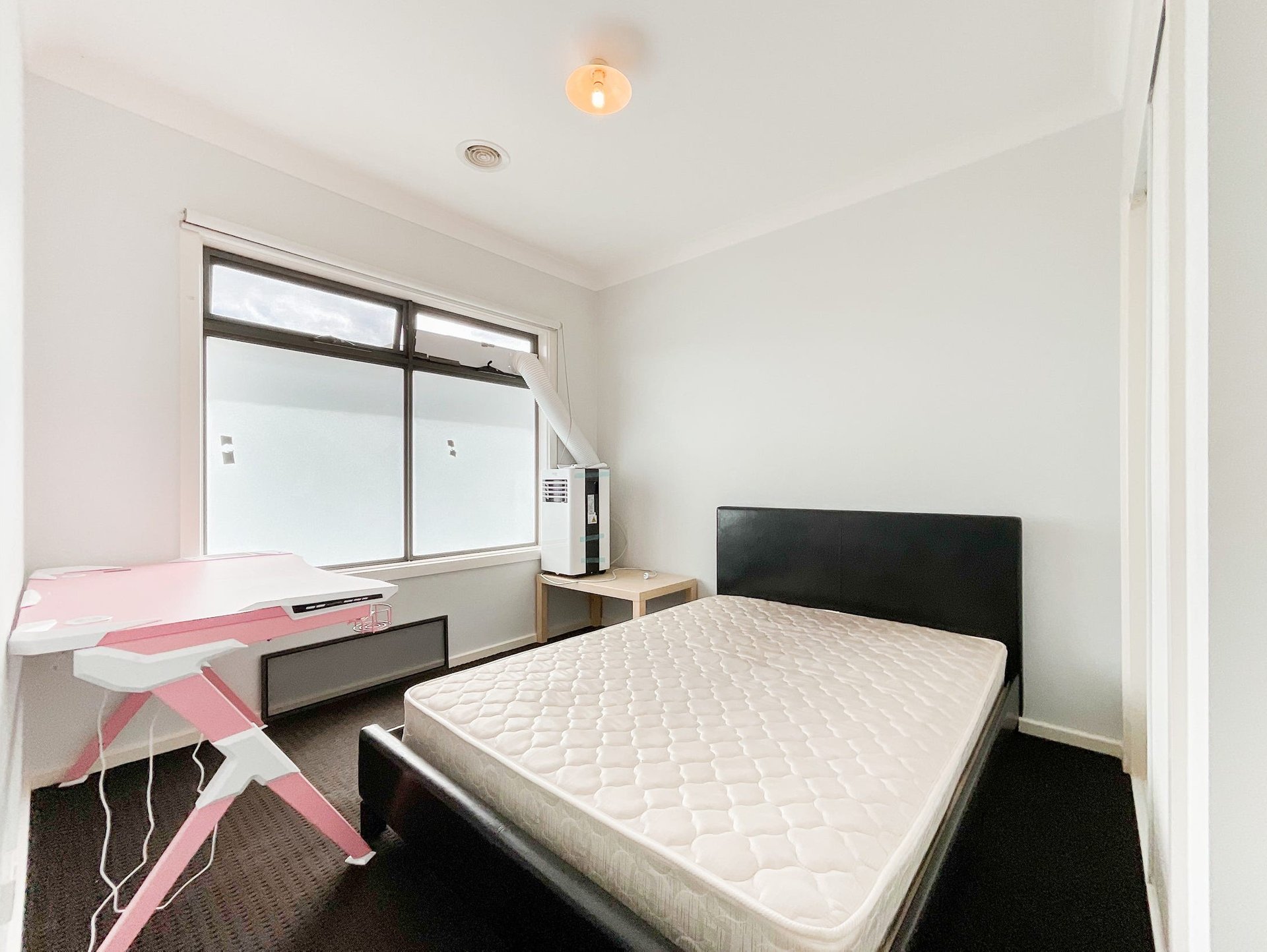 2/5 Cumming Street, Burwood image 9