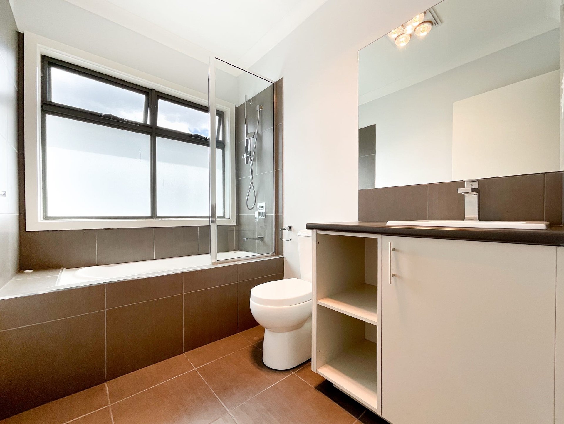 2/5 Cumming Street, Burwood image 10