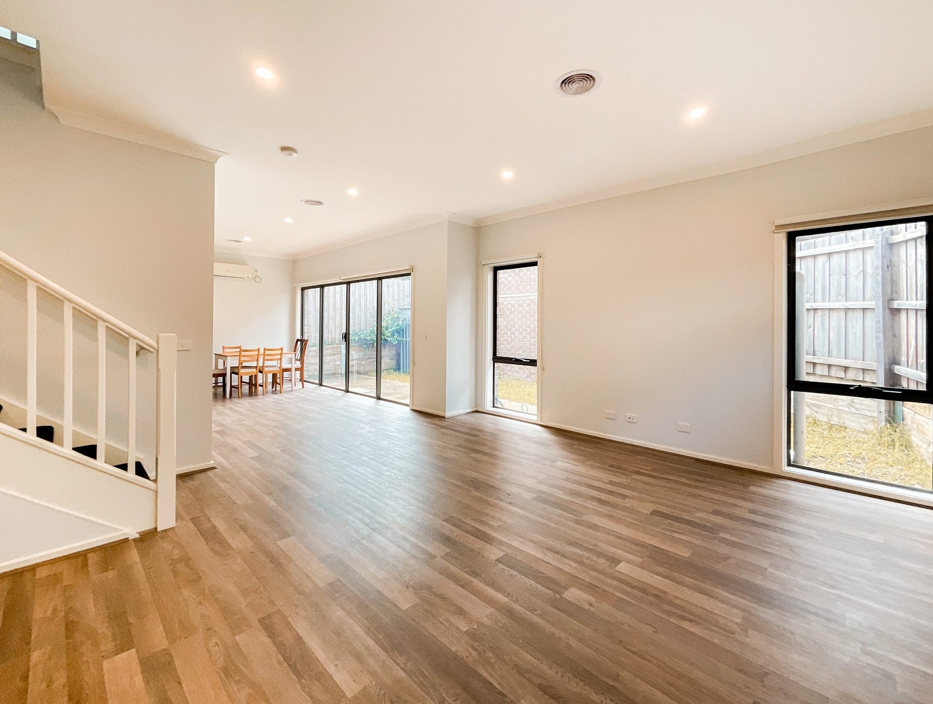 2/5 Cumming Street, Burwood image 3