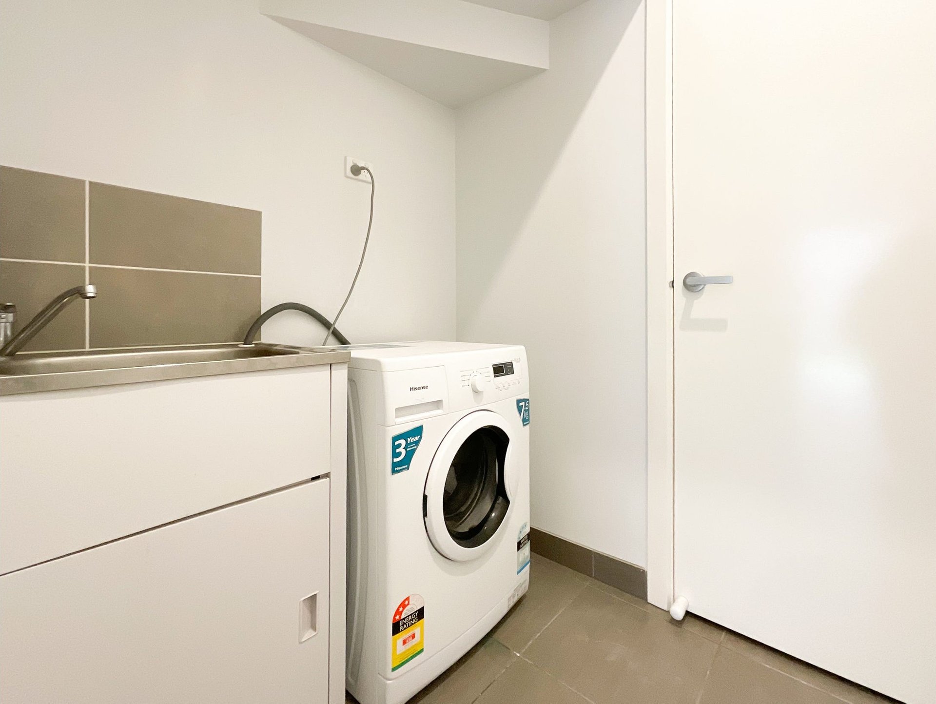 2/5 Cumming Street, Burwood image 12