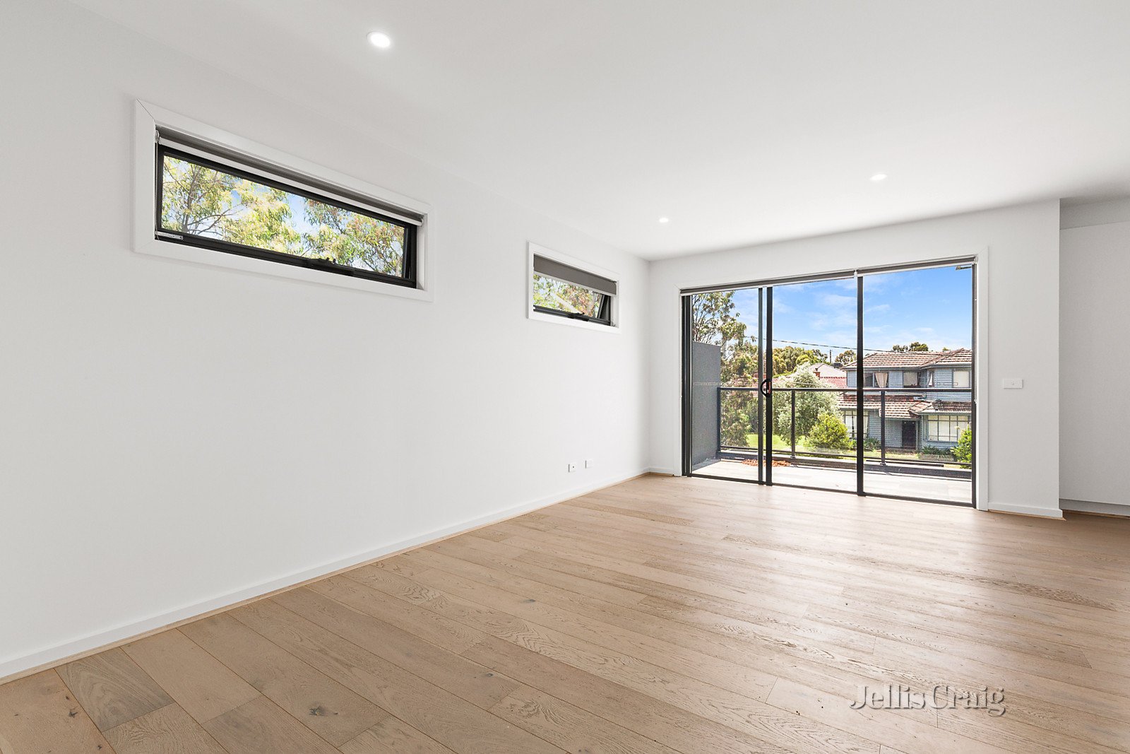 2/5 Curzon Street, Ivanhoe image 3