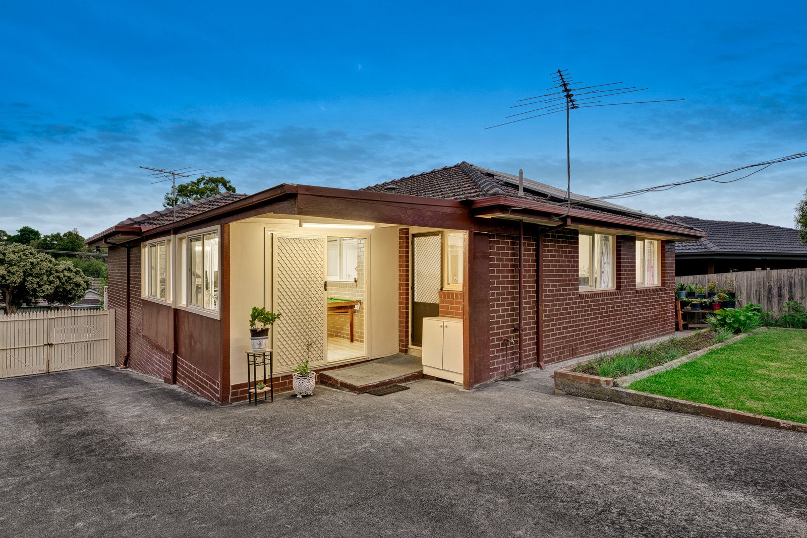 25 Cypress Avenue, Burwood image 8