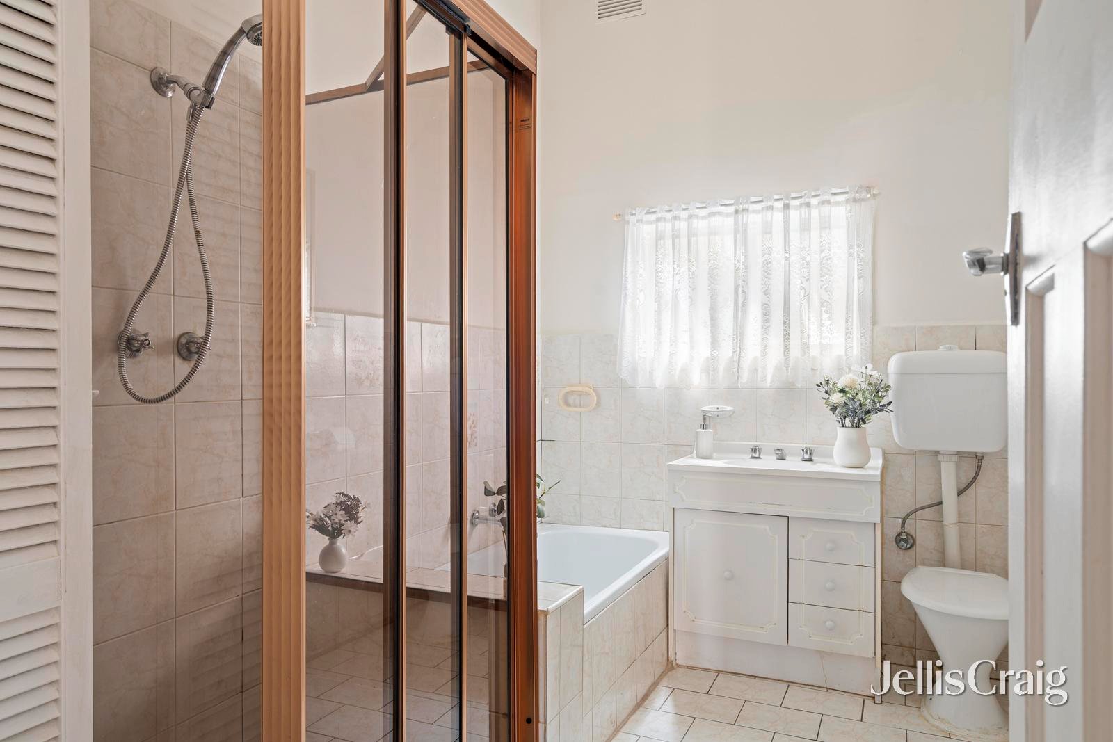 25 De Carle Street, Brunswick image 7