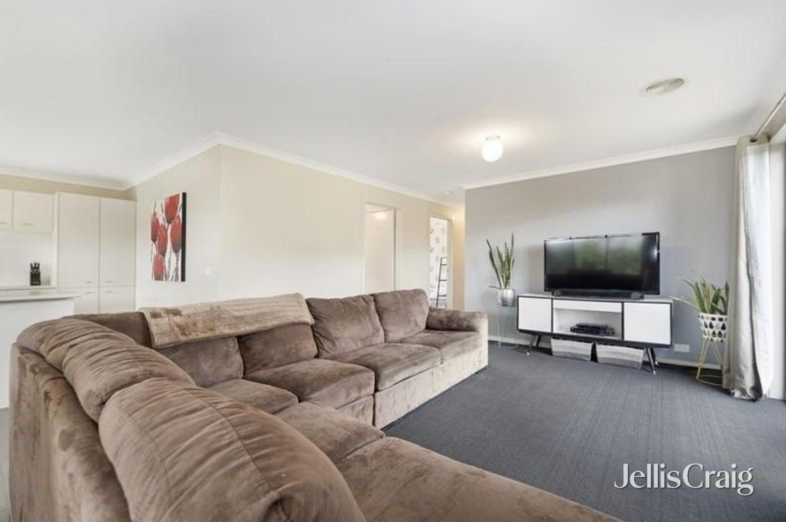 25 Deakin Drive, Delacombe image 2