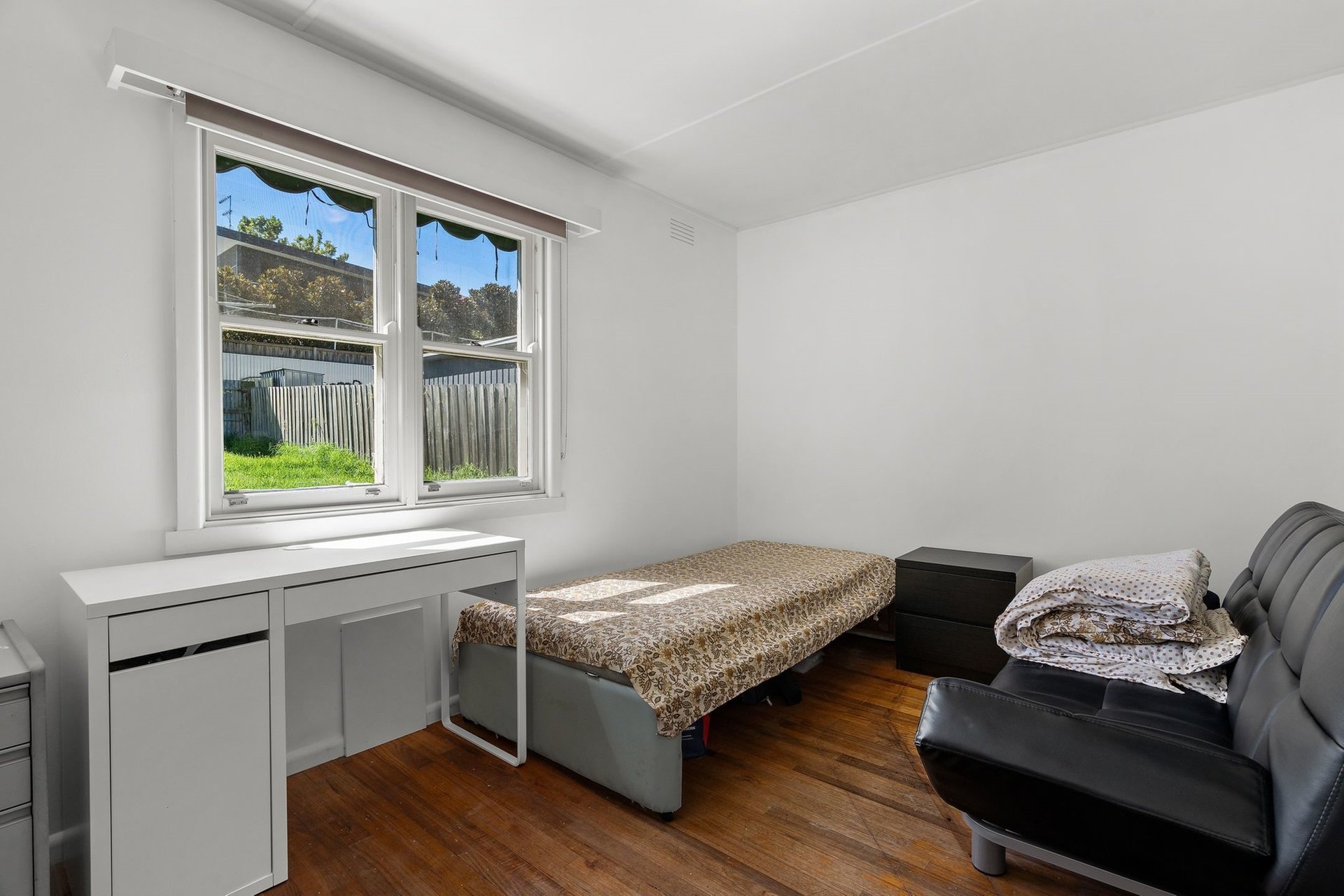 25 Deakin Street, Mitcham image 6