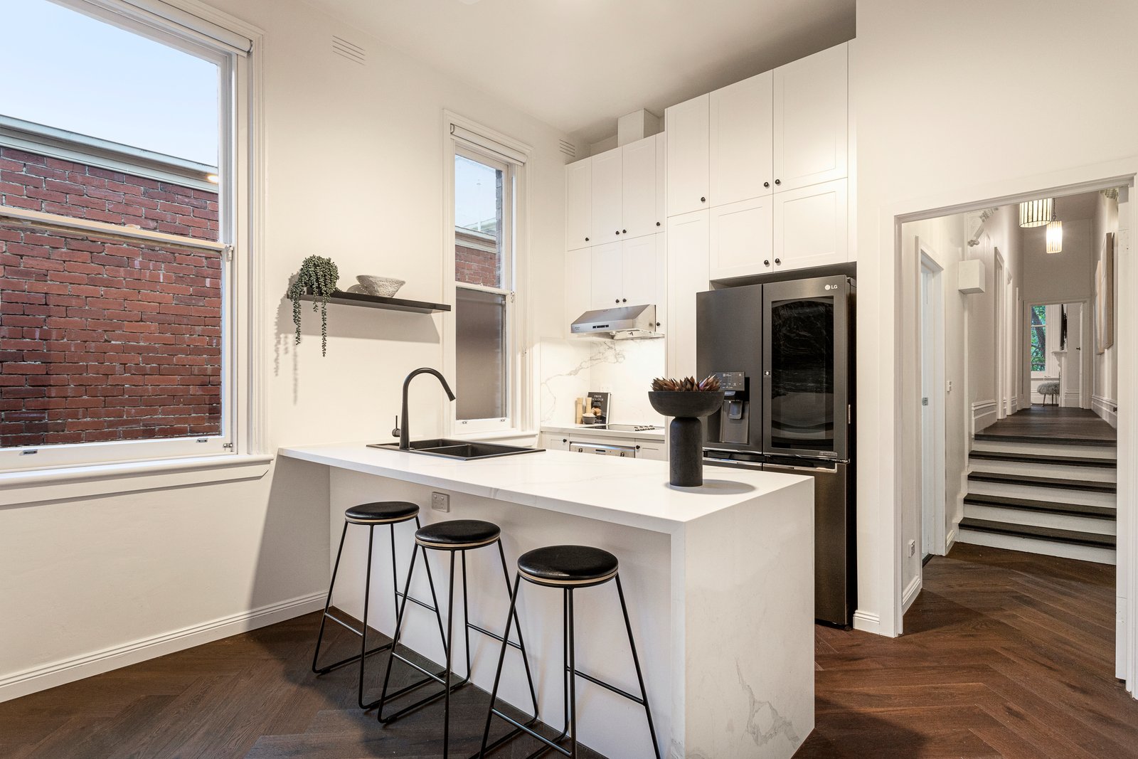 Property Gallery Thumbnail 3