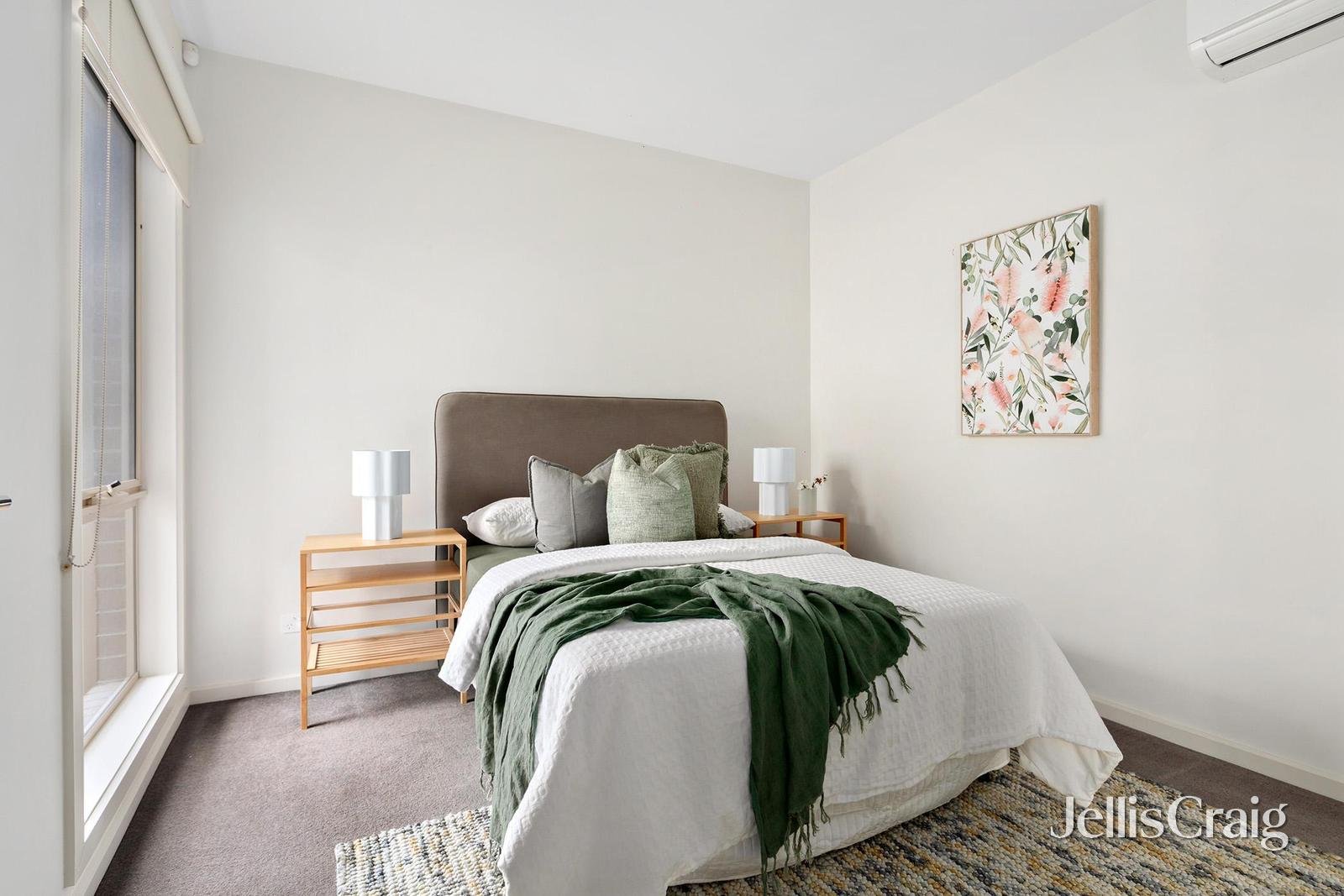 2/5 Donald Avenue, Essendon image 6