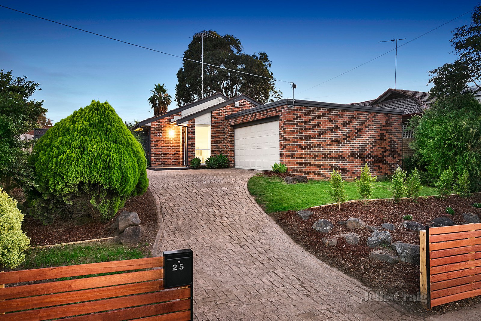 25 Doncaster Street, Ascot Vale image 1