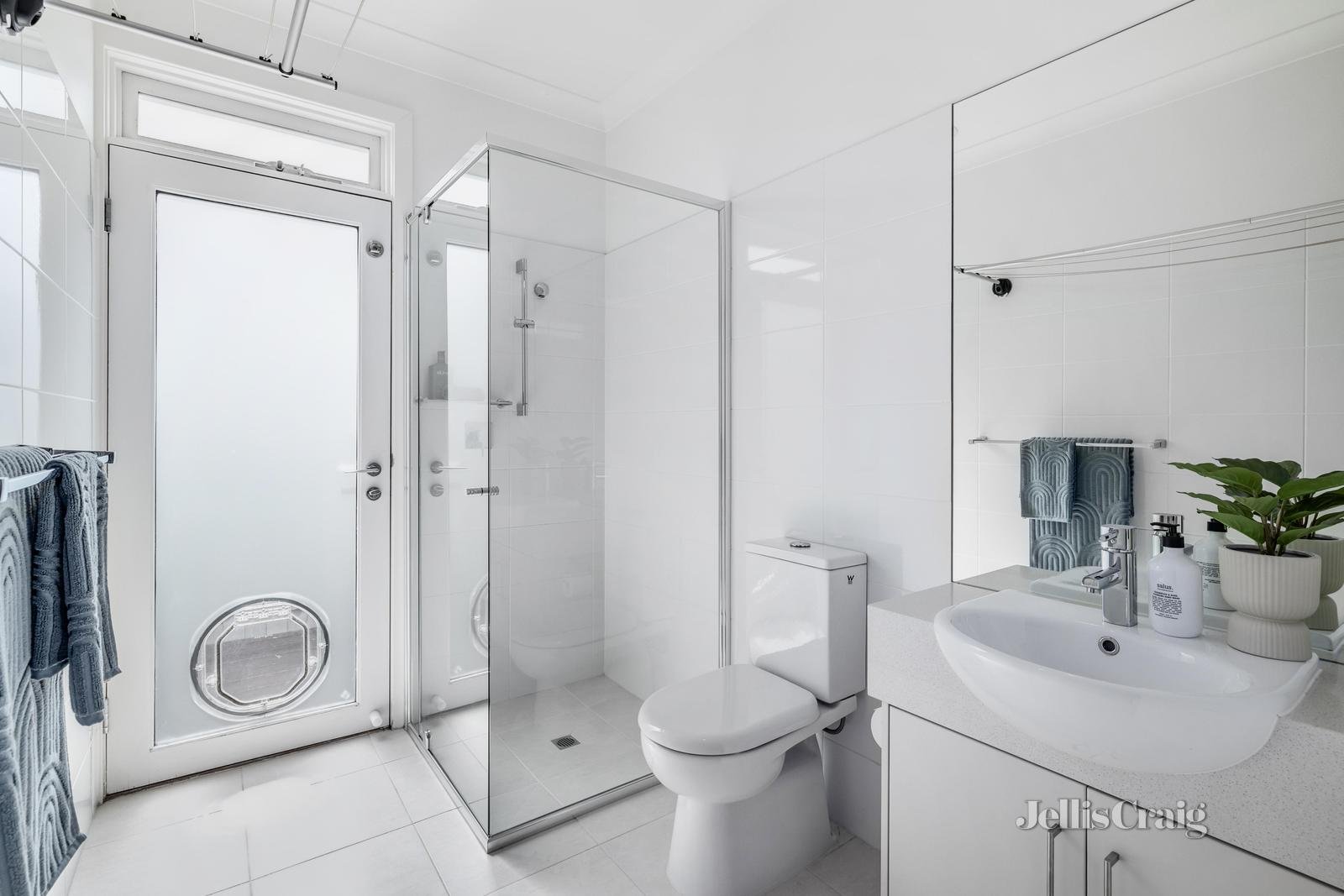 25 Duke Street, Kew image 11