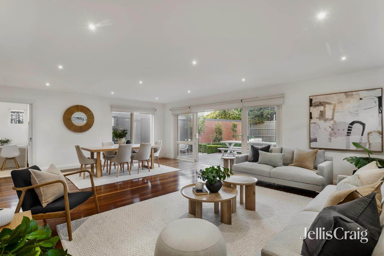 25 Durham Road, Surrey&nbsp;Hills image 2