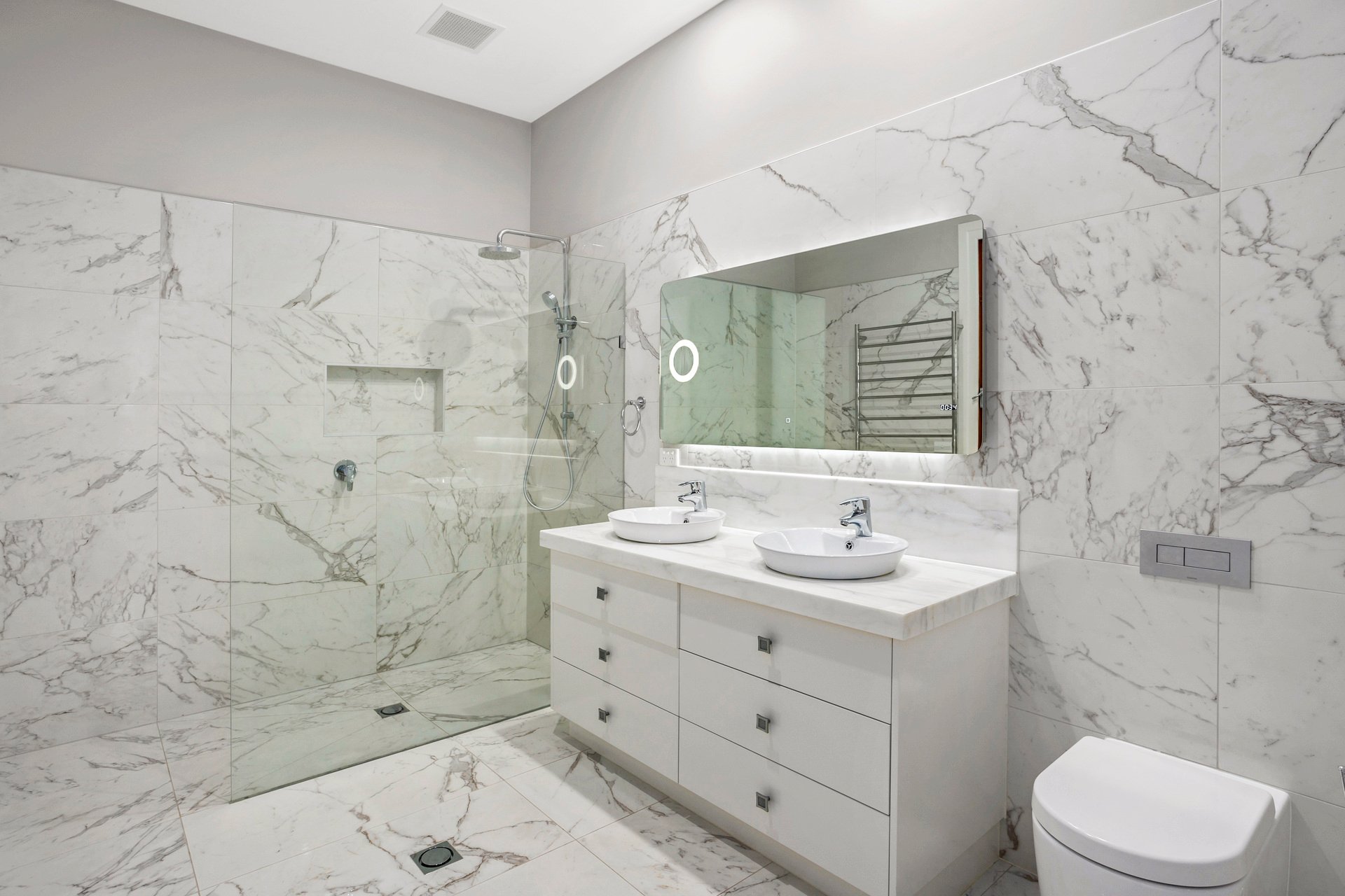 Property Gallery Thumbnail 9