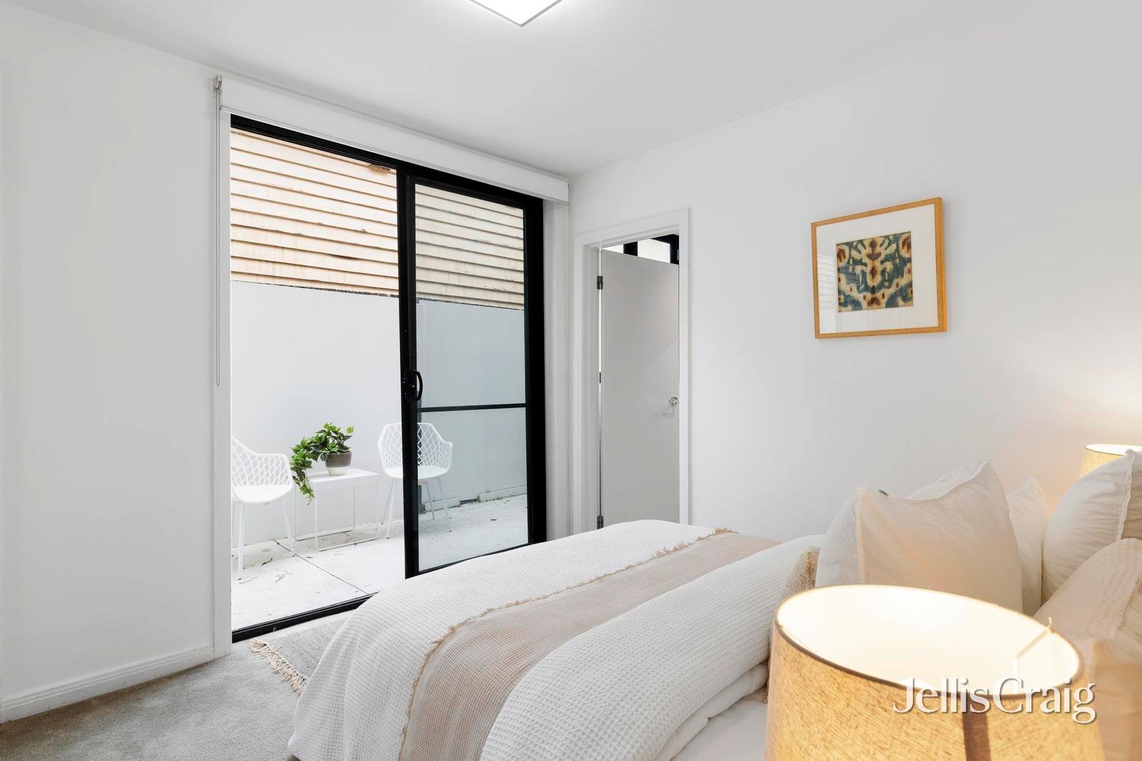 2/5 Emmaline Street, Northcote image 7