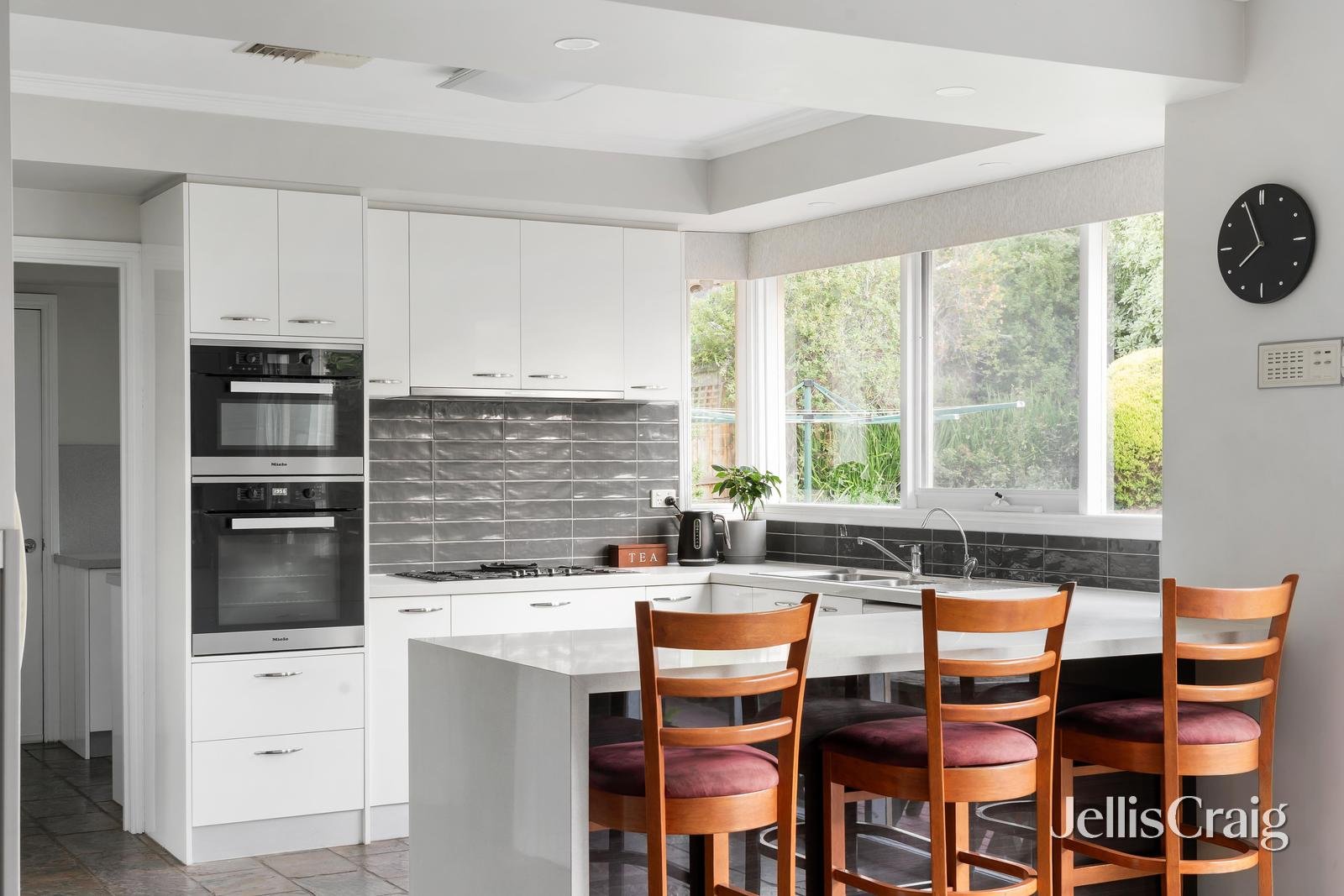 25 Erinne Court, St&nbsp;Helena image 4