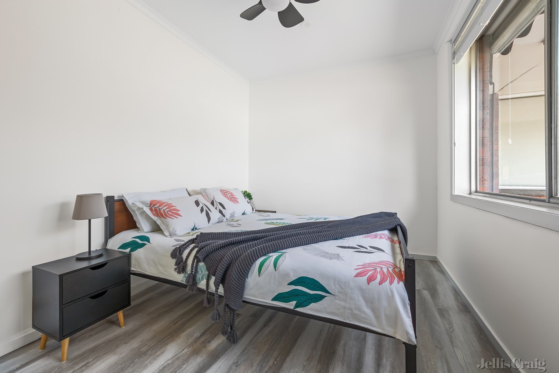 2/5 Evans Street, Fairfield image 9