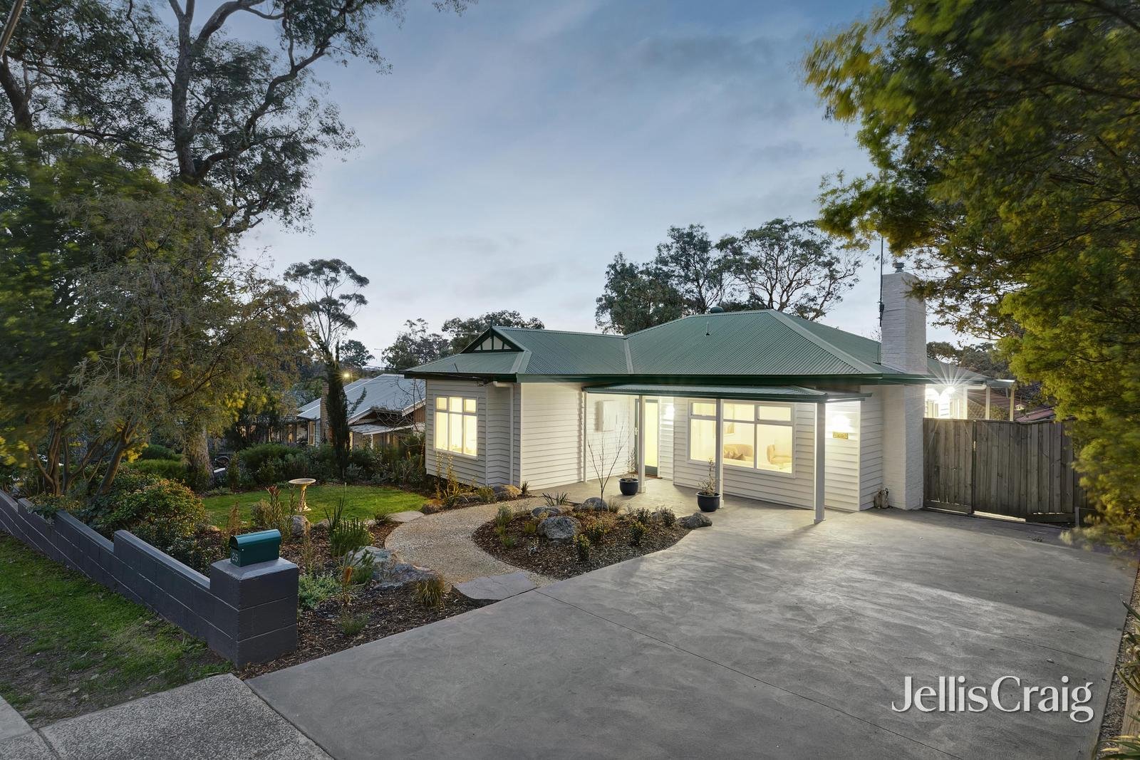 25 Frank Street, Eltham image 1