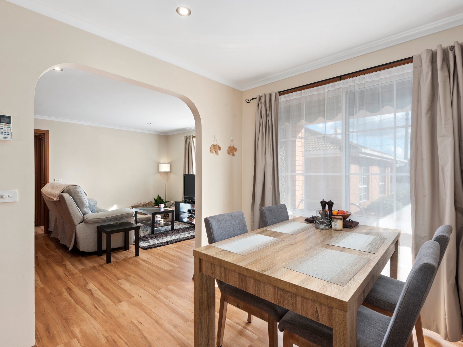 2/5 Freesia Court, Whittington image 4