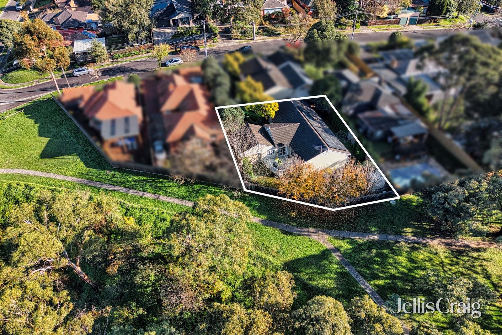 2/5 Fricker Avenue, Greensborough image 23