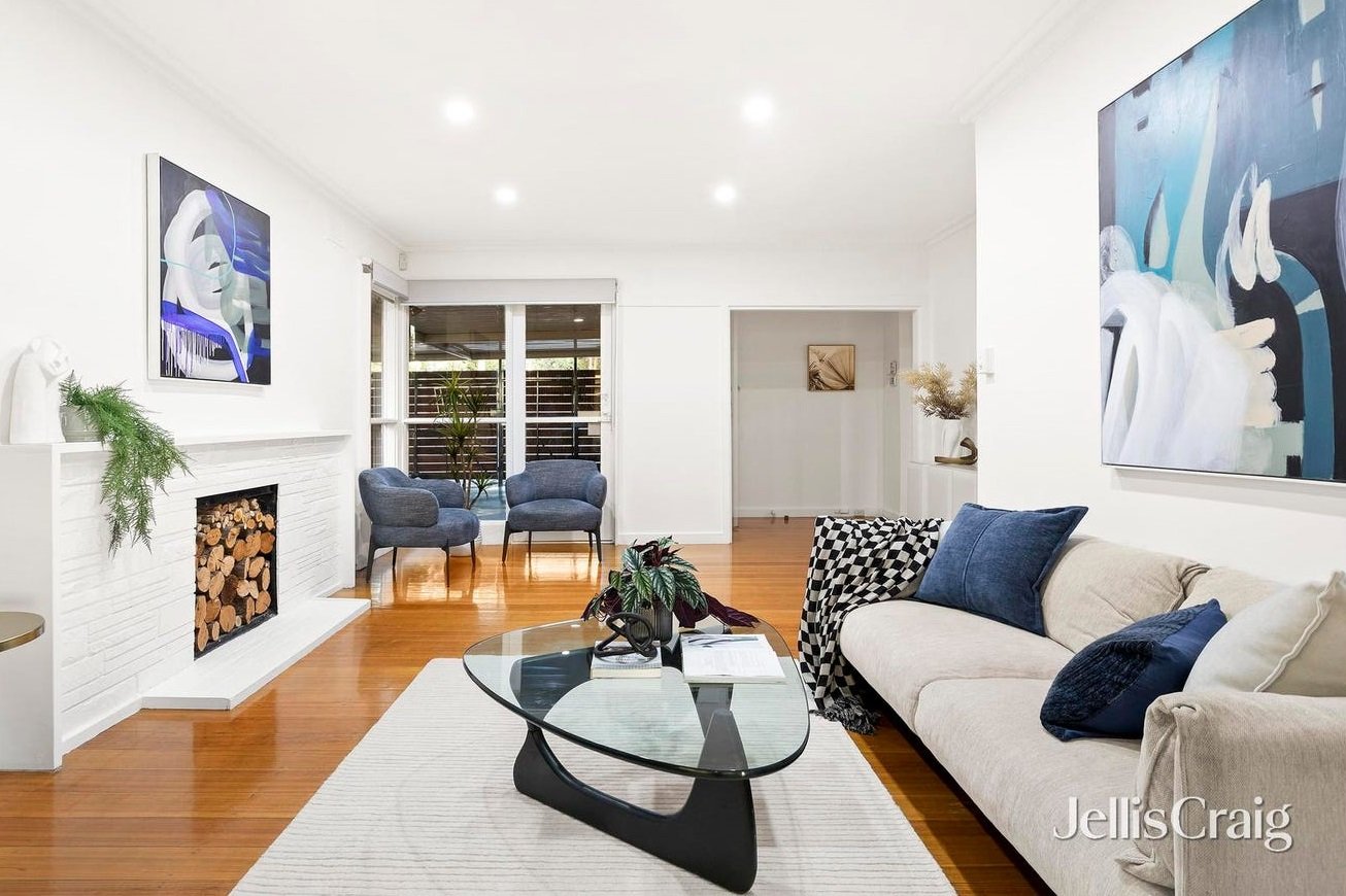 25 Fuller Street, Bulleen image 2