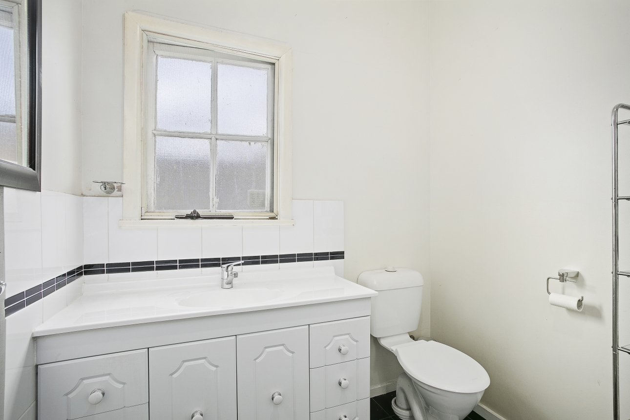 25 Godfrey Street, Thomson image 4