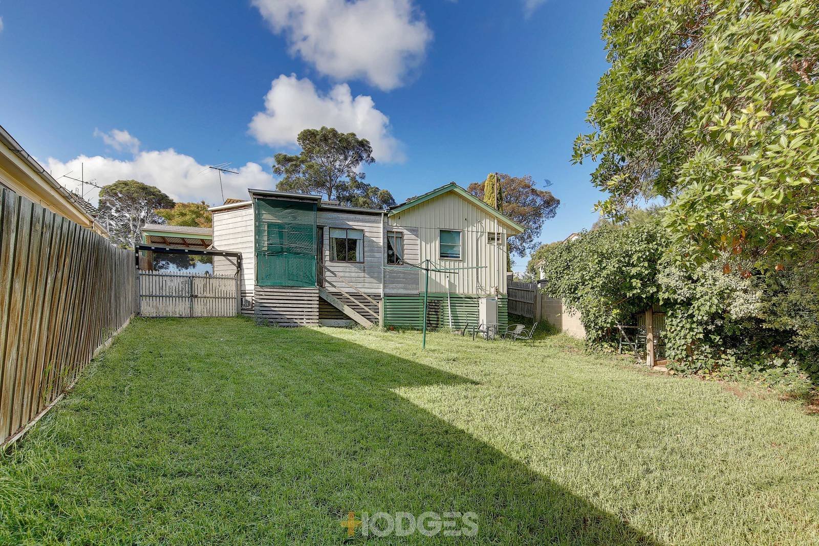 25 Golden Avenue Werribee