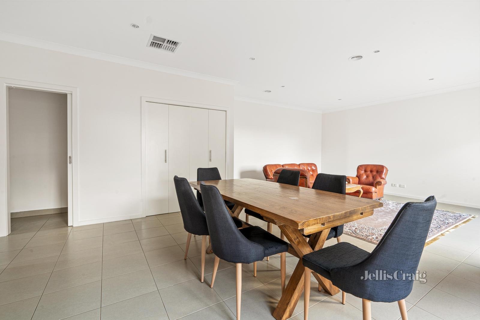 2/5 Grace Street, Watsonia image 6