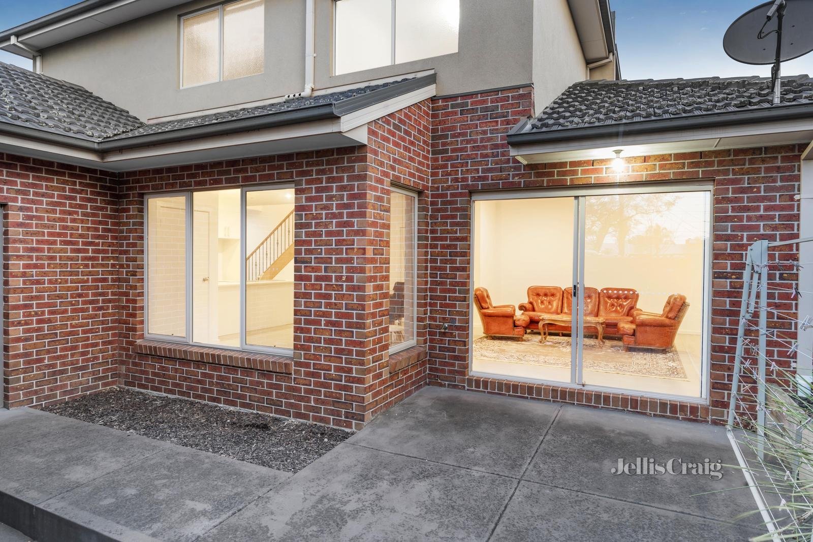 2/5 Grace Street, Watsonia image 14