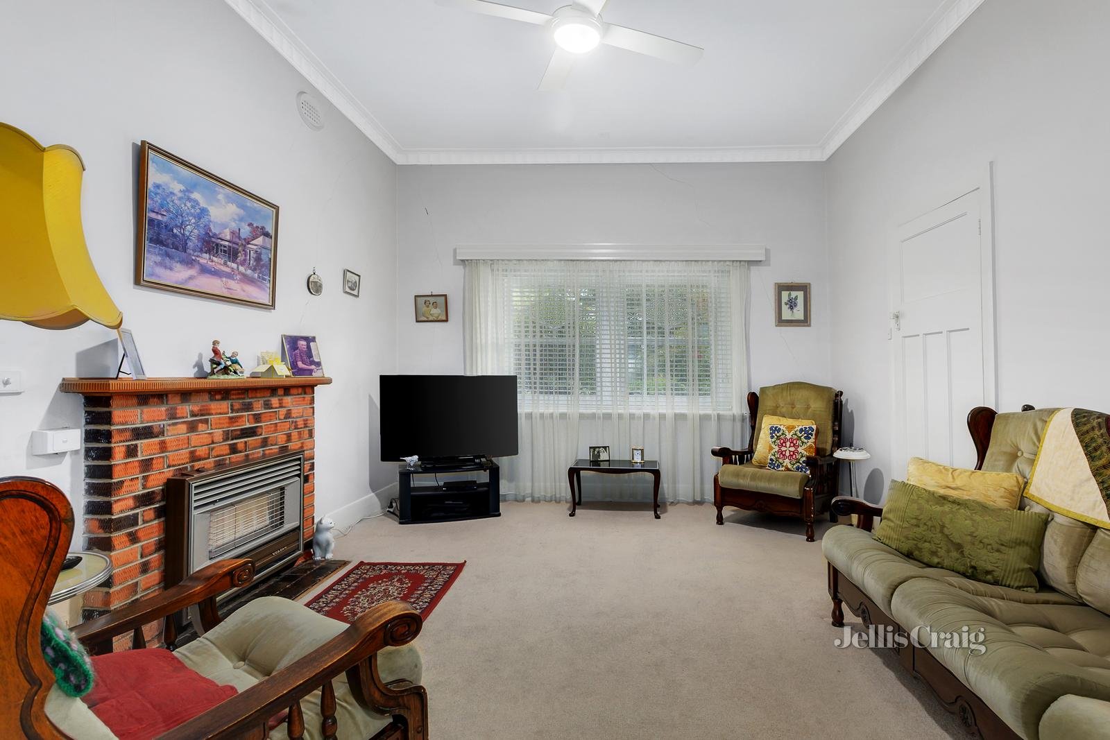 25 Graham Avenue, Mckinnon image 2