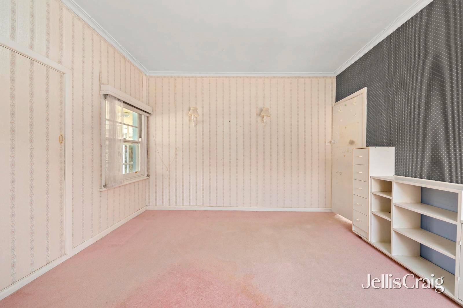 25 Grammar Street, Strathmore image 6