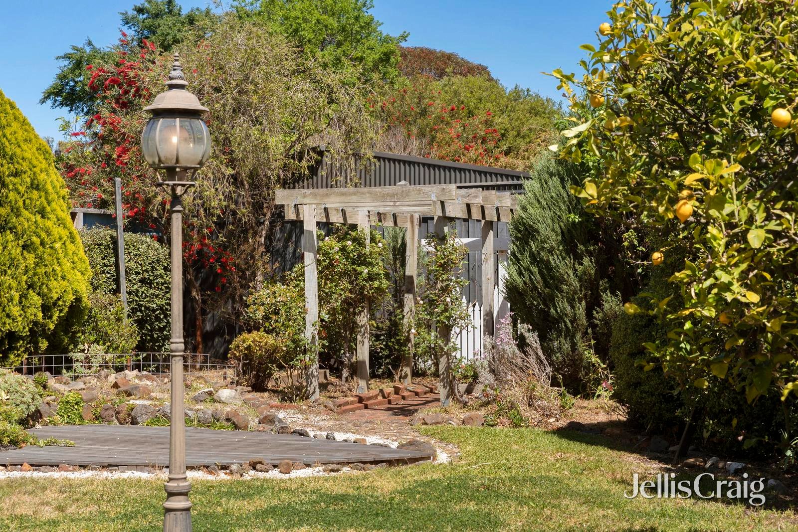 25 Grammar Street, Strathmore image 10