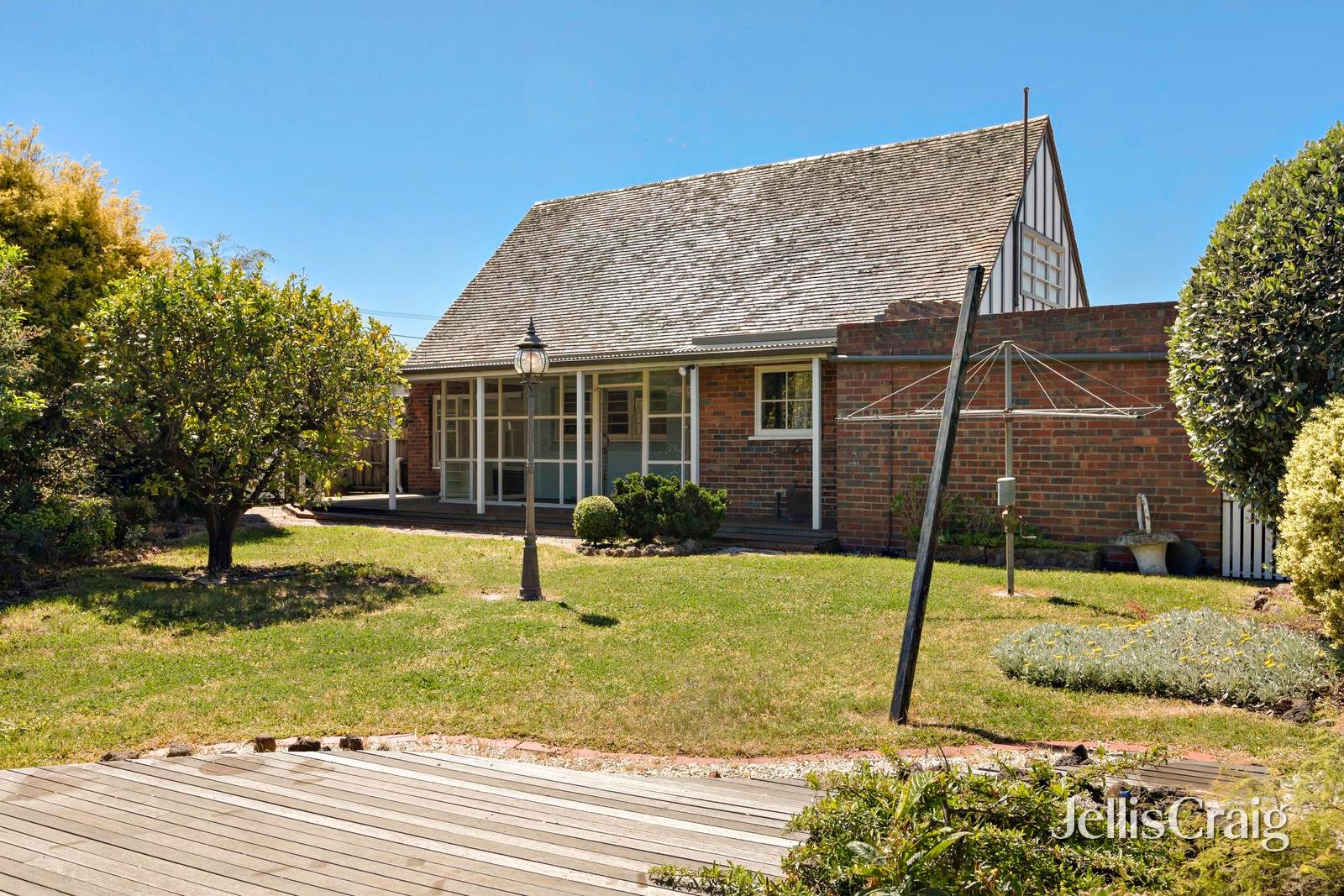 25 Grammar Street, Strathmore image 11