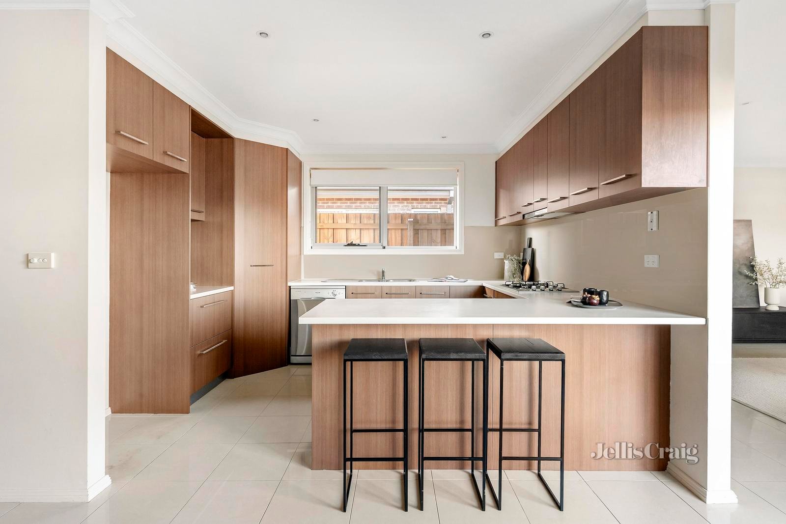 25 Green Street, Airport West image 3