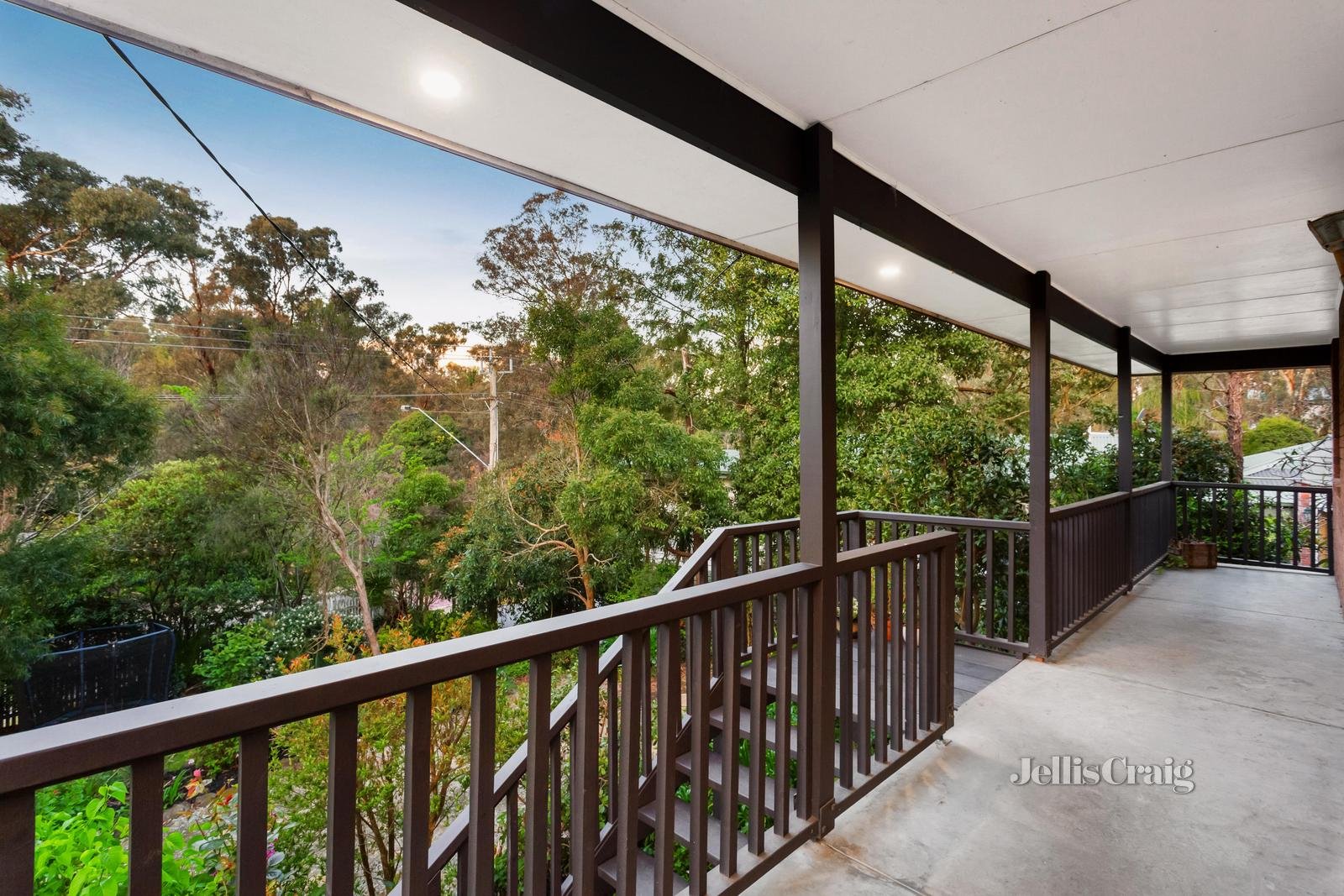 25 Haleys Gully Road, Hurstbridge image 2