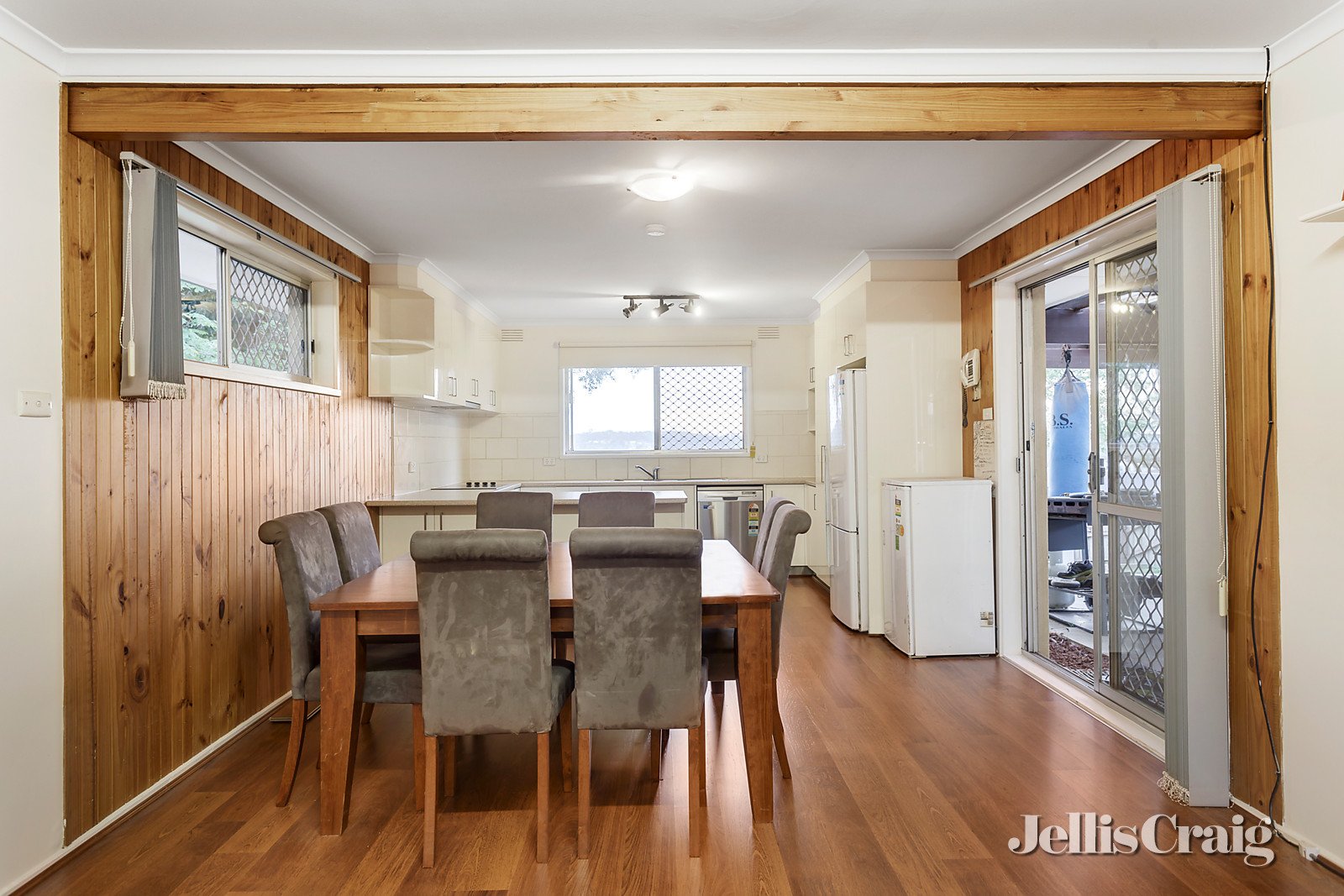 25 Hedwig Drive, Mooroolbark image 3