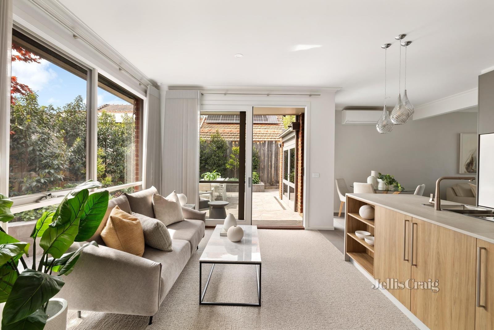 2/5 Howie Street, Glen Iris image 4