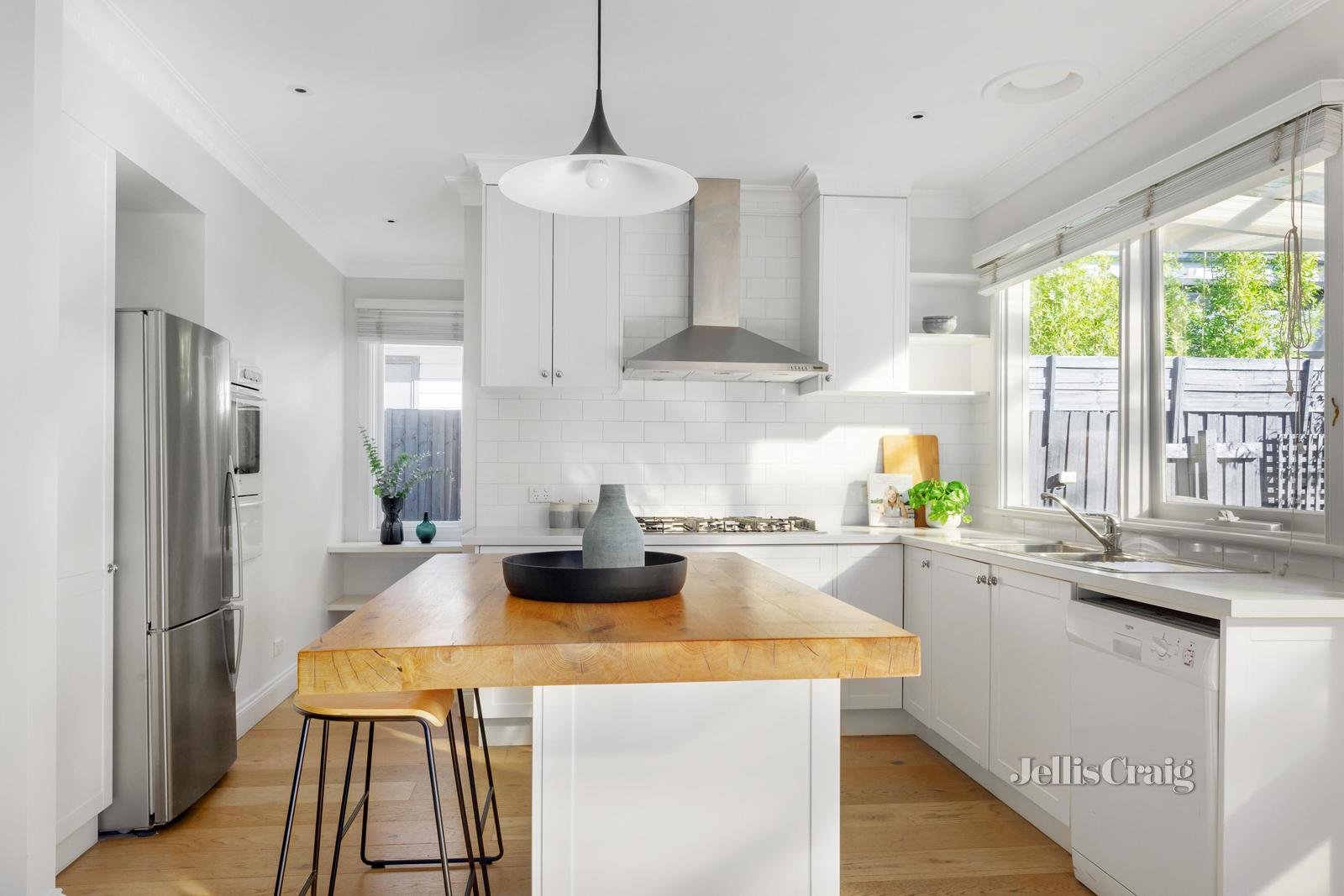 25 Johnstone Street, Malvern image 4