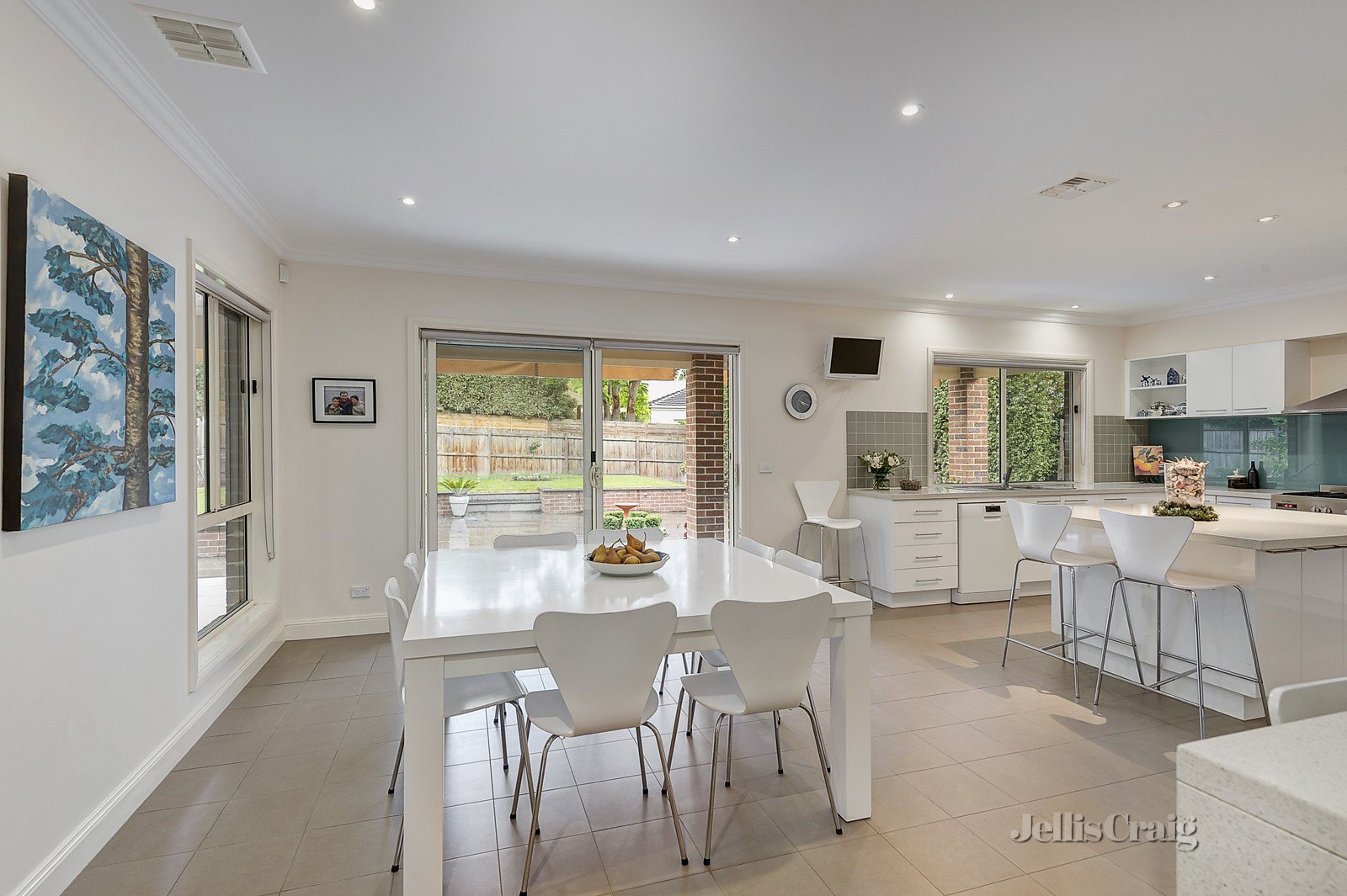 25 Kalimna Street, Balwyn image 6