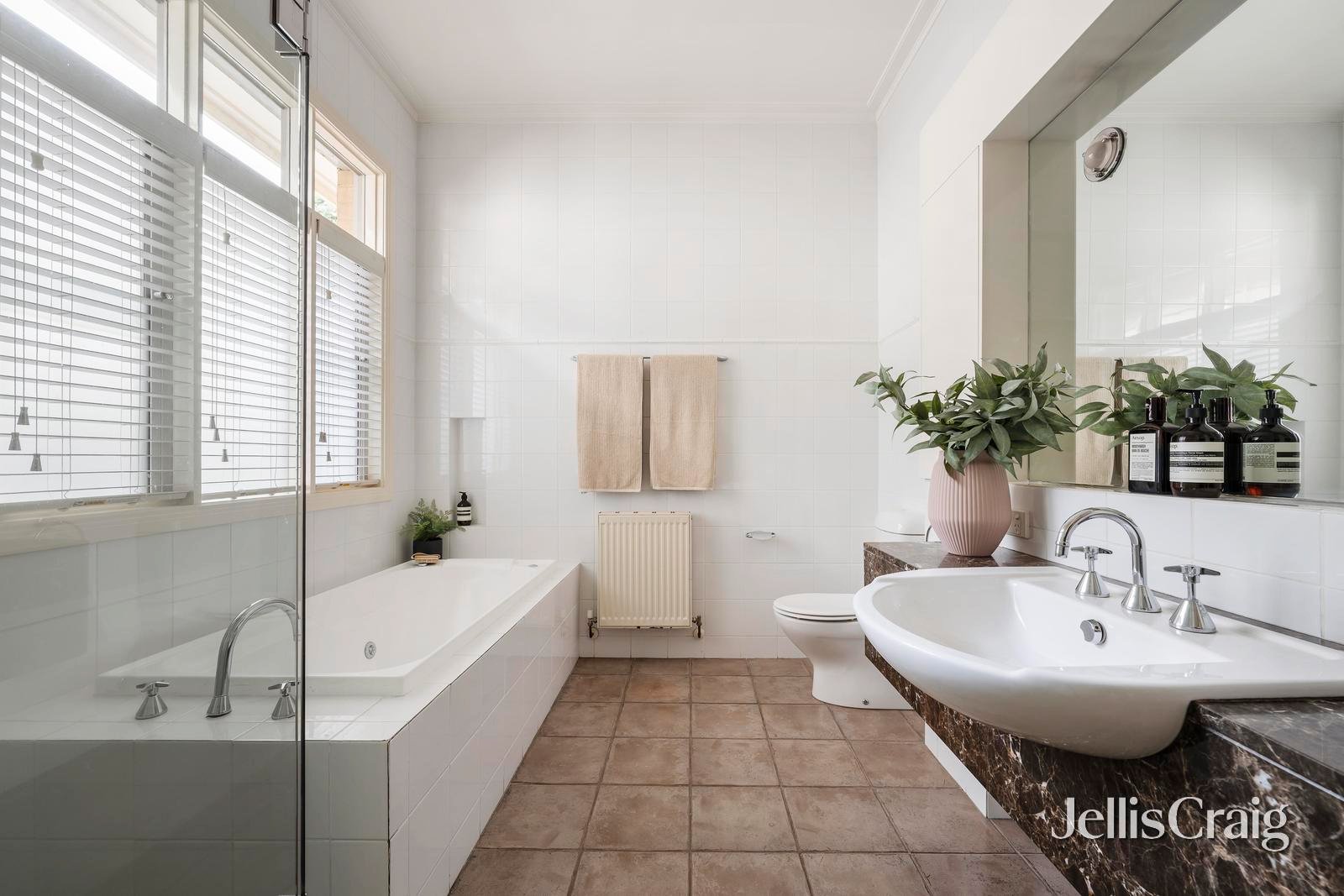 25 Kent Street, Kew image 15