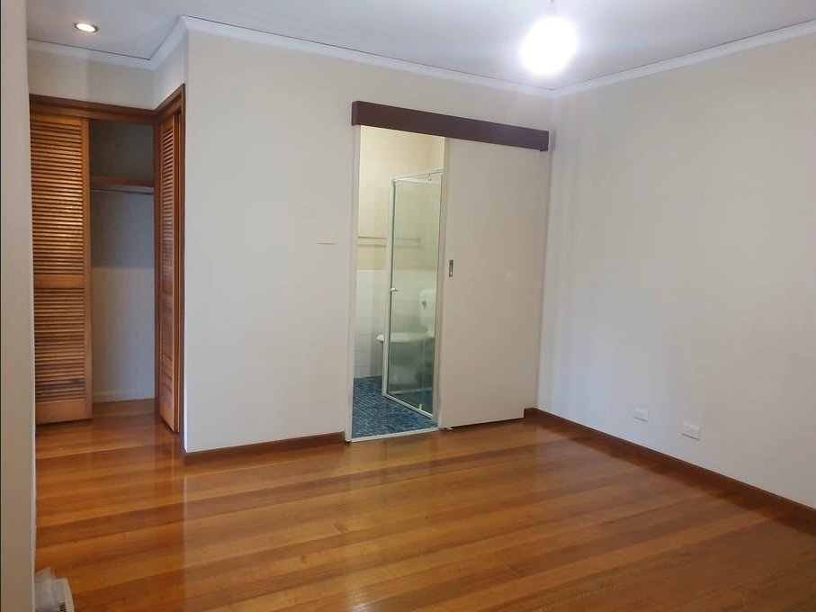25 Kiah Street, Glen&nbsp;Waverley image 5