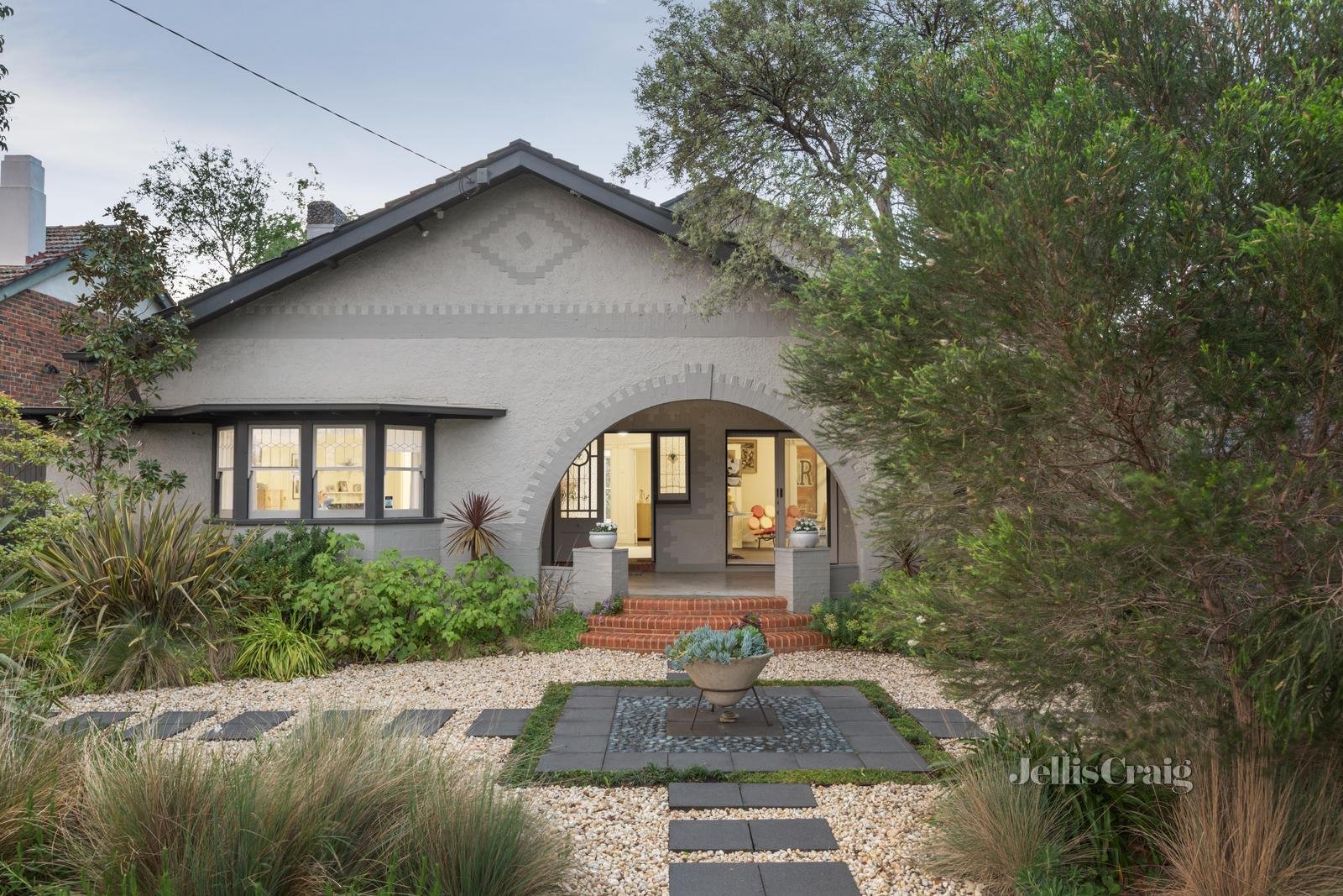 25 Kingston Street, Malvern East image 1