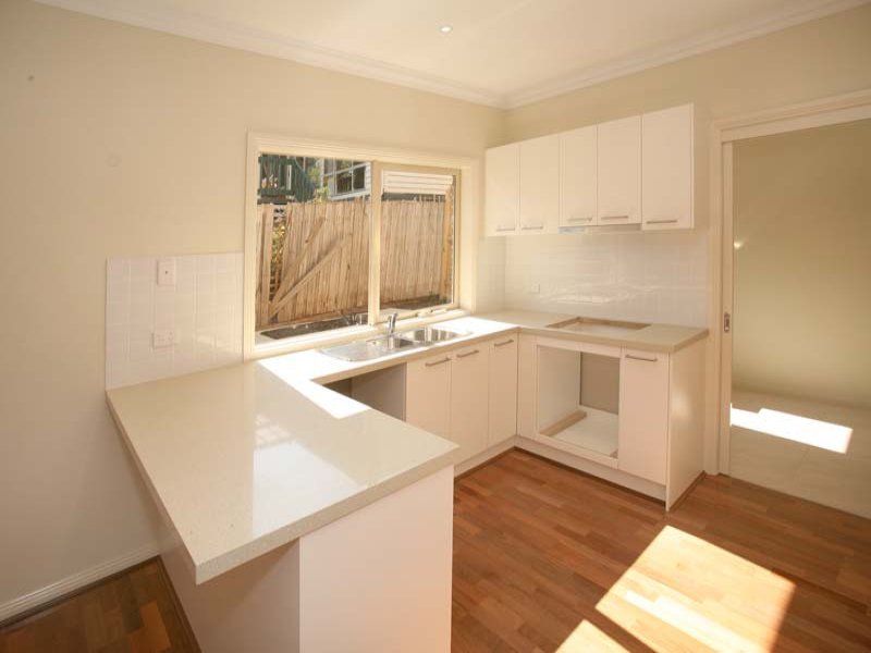 25 Kneale Drive, Box Hill North image 2