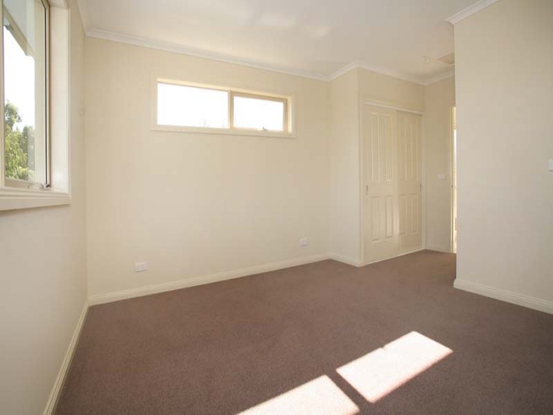 25 Kneale Drive, Box Hill North image 10