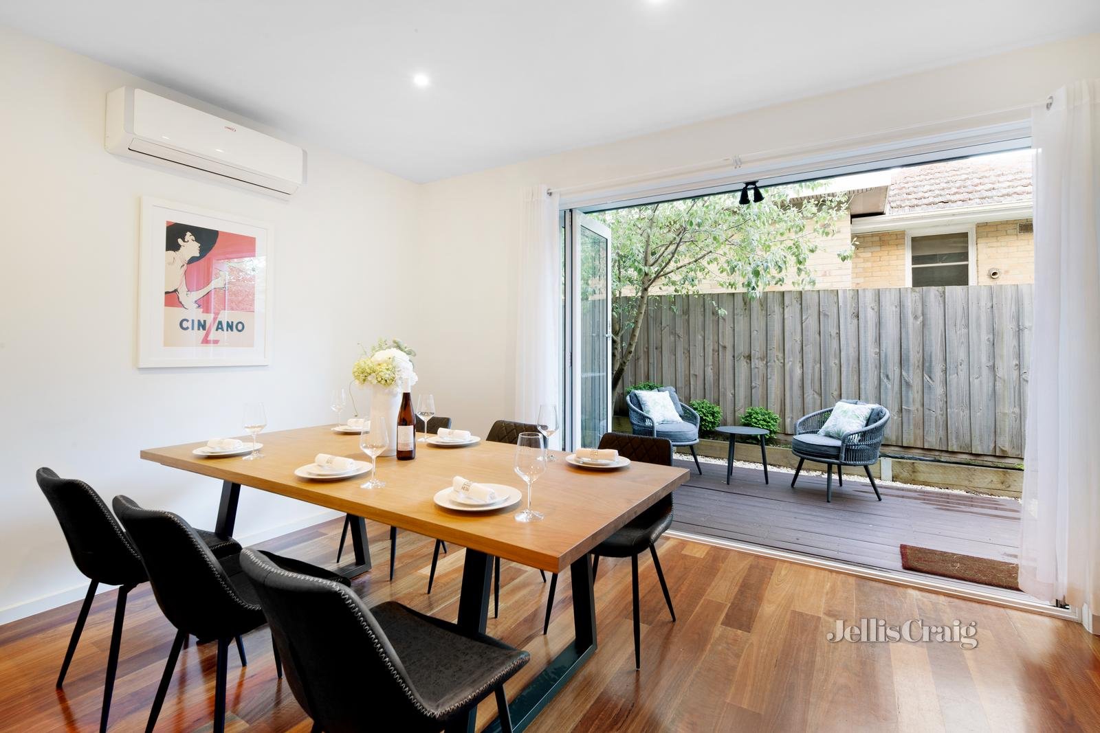 2/5 Lithgow Avenue, Blackburn image 5