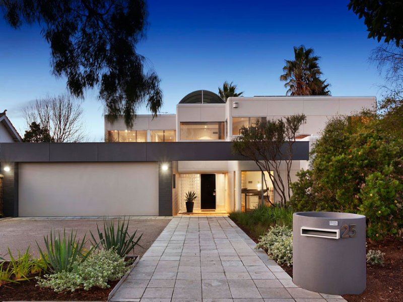 25 Littlewood Street, Hampton image 1